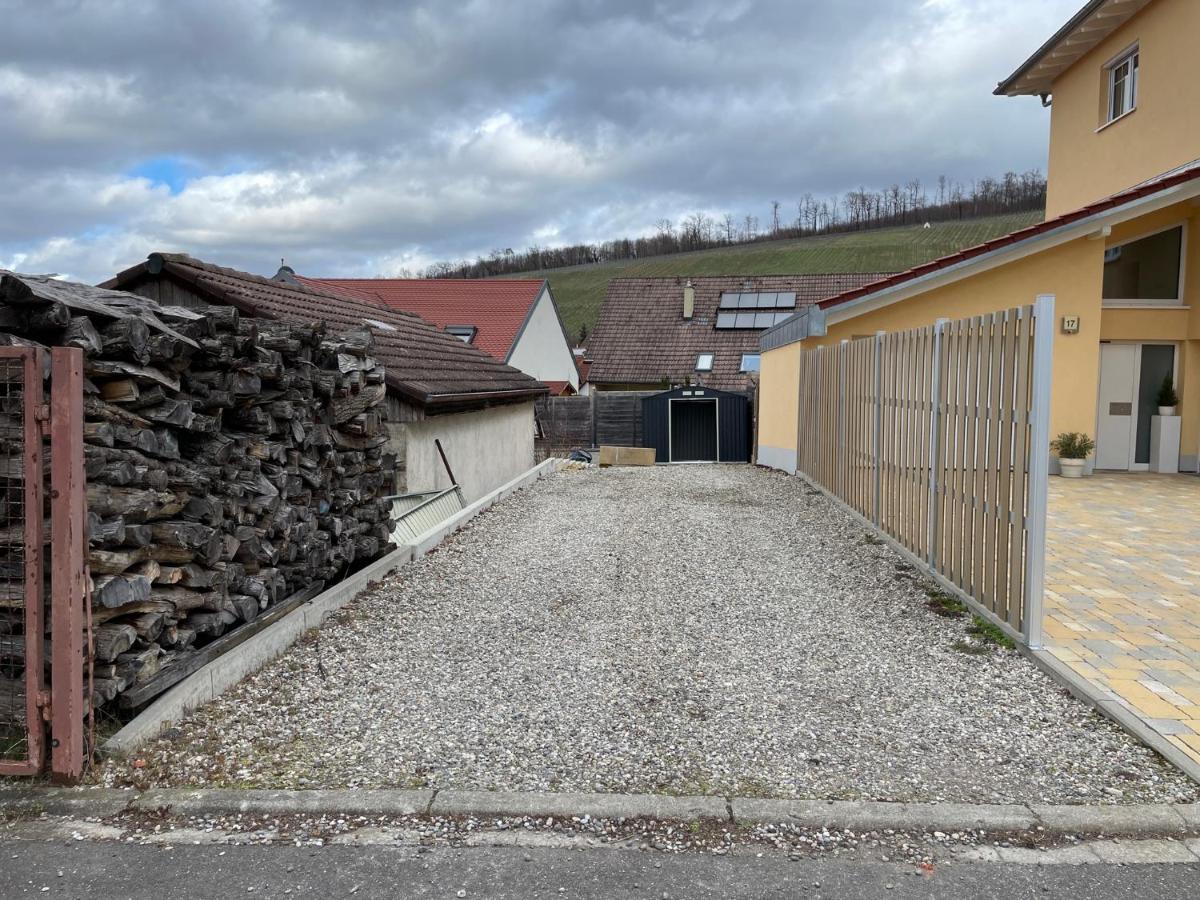 Apartmán Am Weinberg - Stilvoll, Ruhig, Zum Wohlfuehlen Pfaffenweiler Exteriér fotografie